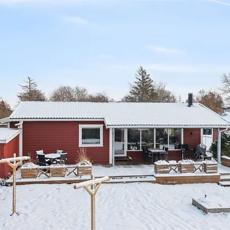 Oskari - 175m From The Sea In Sealand By Interhome